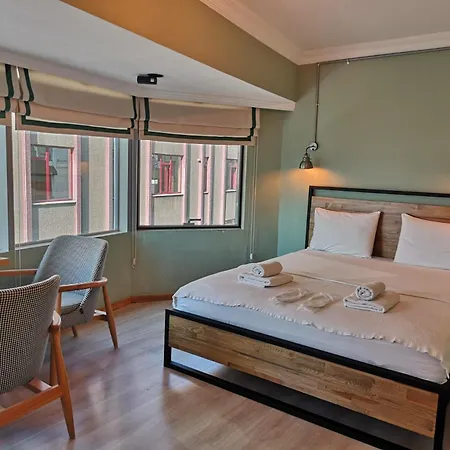 Panorama Aparthotel 5*