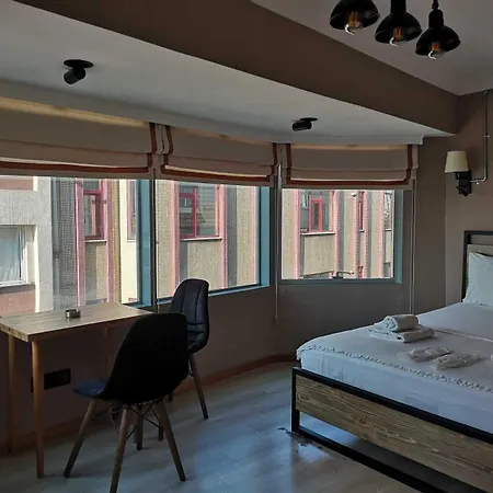 Panorama Apart Otel 3*